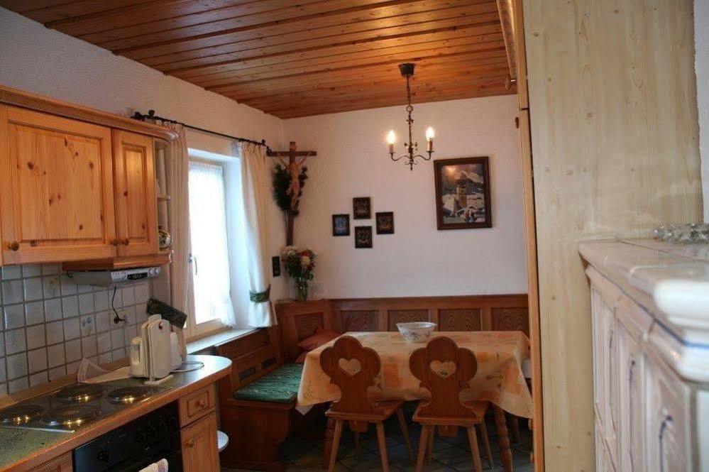 Apartments- Und Ferienhaus Anton Garmisch-Partenkirchen Esterno foto